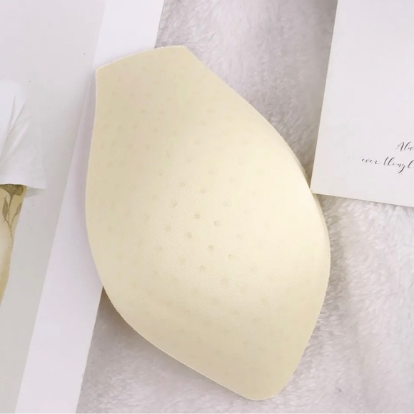 1PC Men's Bulge Pad Enhancer Cup Insert Sponge Pad Pouch For Swimwear Underwear - Picture 3 of 4